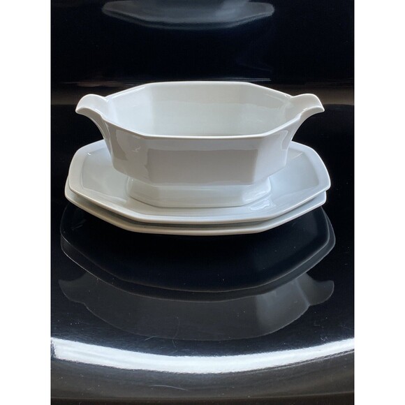Gravy Boat W/2 UnderPlate Maison Blanche Fine China by CHRISTOPHER STUART Y0008 - Picture 12 of 12